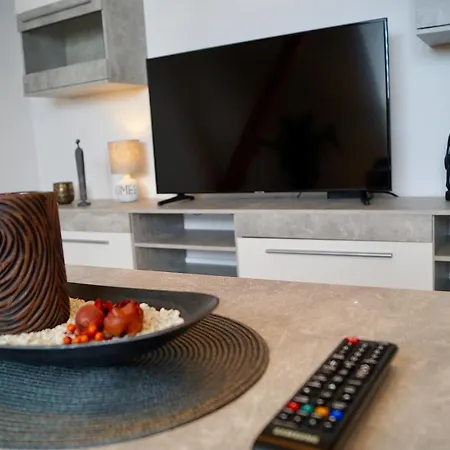 Appartement Wohlfuehlen In Der Bauhausstadt *