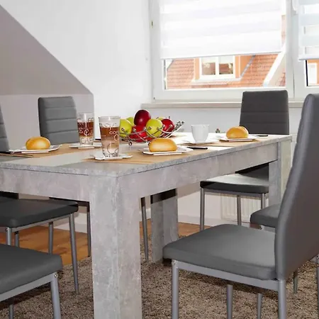 Apartman Wohlfuehlen In Der Bauhausstadt *