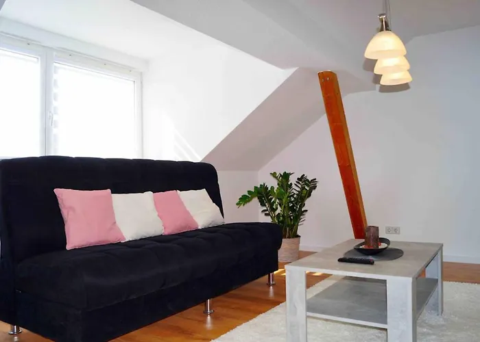 Wohlfuehlen In Der Bauhausstadt *