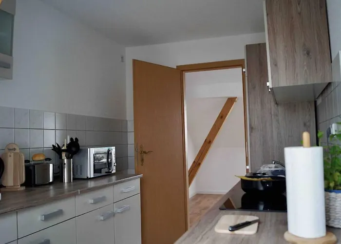 Wohlfuehlen In Der Bauhausstadt *